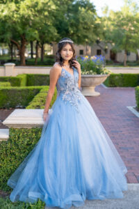Orlando photographer capturing special moments at Sweet 16 celebration