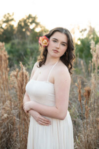 Orlando natural light senior photos in open field